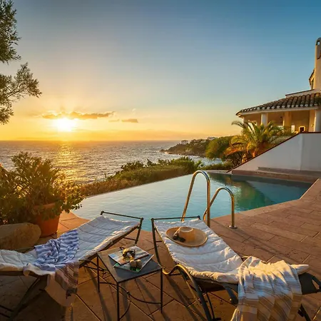 Vakantiehuis Infinity Pool By The Sea Near Villasimius *