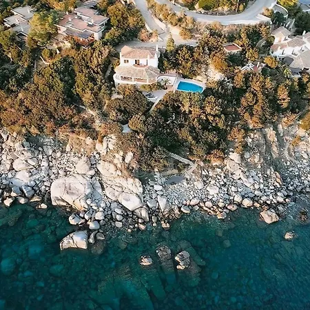 Vakantiehuis Infinity Pool By The Sea Near Villasimius