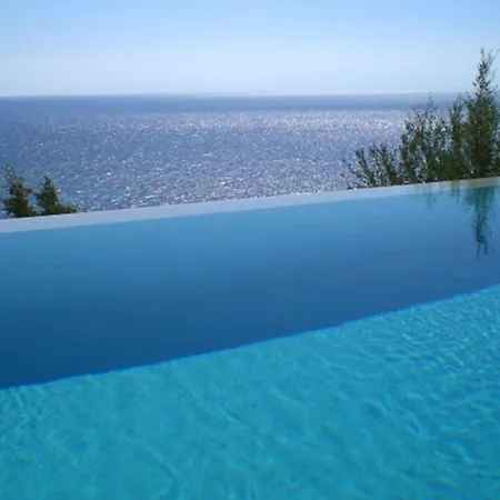 Infinity Pool By The Sea Near Villasimius Prázdninový dům