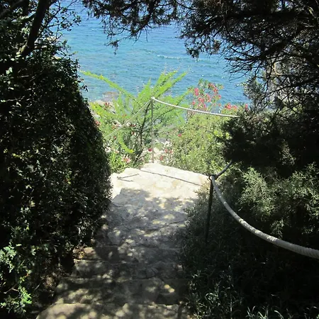 Infinity Pool By The Sea Near Villasimius